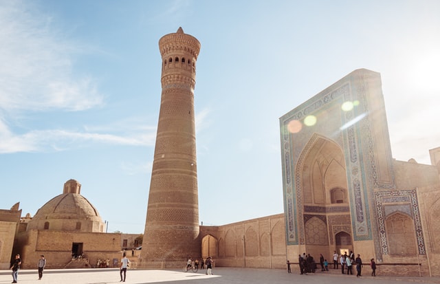 Uzbekistan: regolamentazione degli investimenti esteri