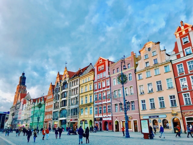 Polonia: Ottenere un permesso di soggiorno grazie all’avvio di un’attività commerciale