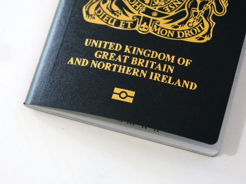 Regno Unito: Passaporti e Amministratori Fiduciari